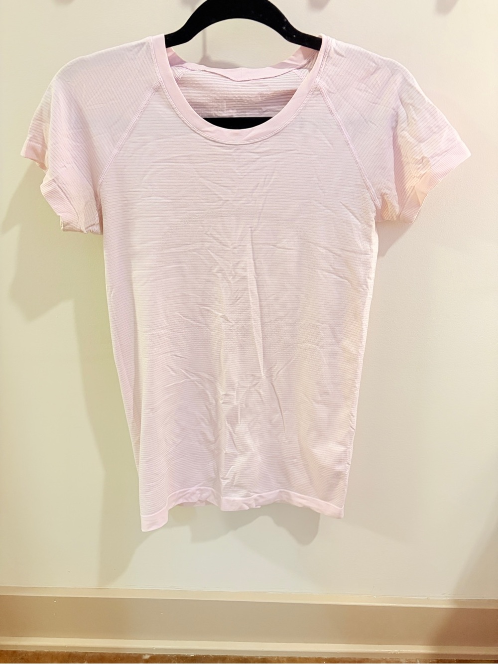 lululemon athletica Pale Pink Short Sleeve Tee